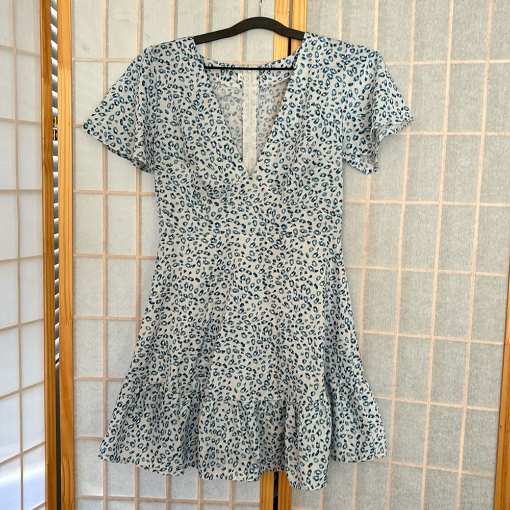 SIZE SMALL SHEIN BLUE ANIMAL PRINT DRESS